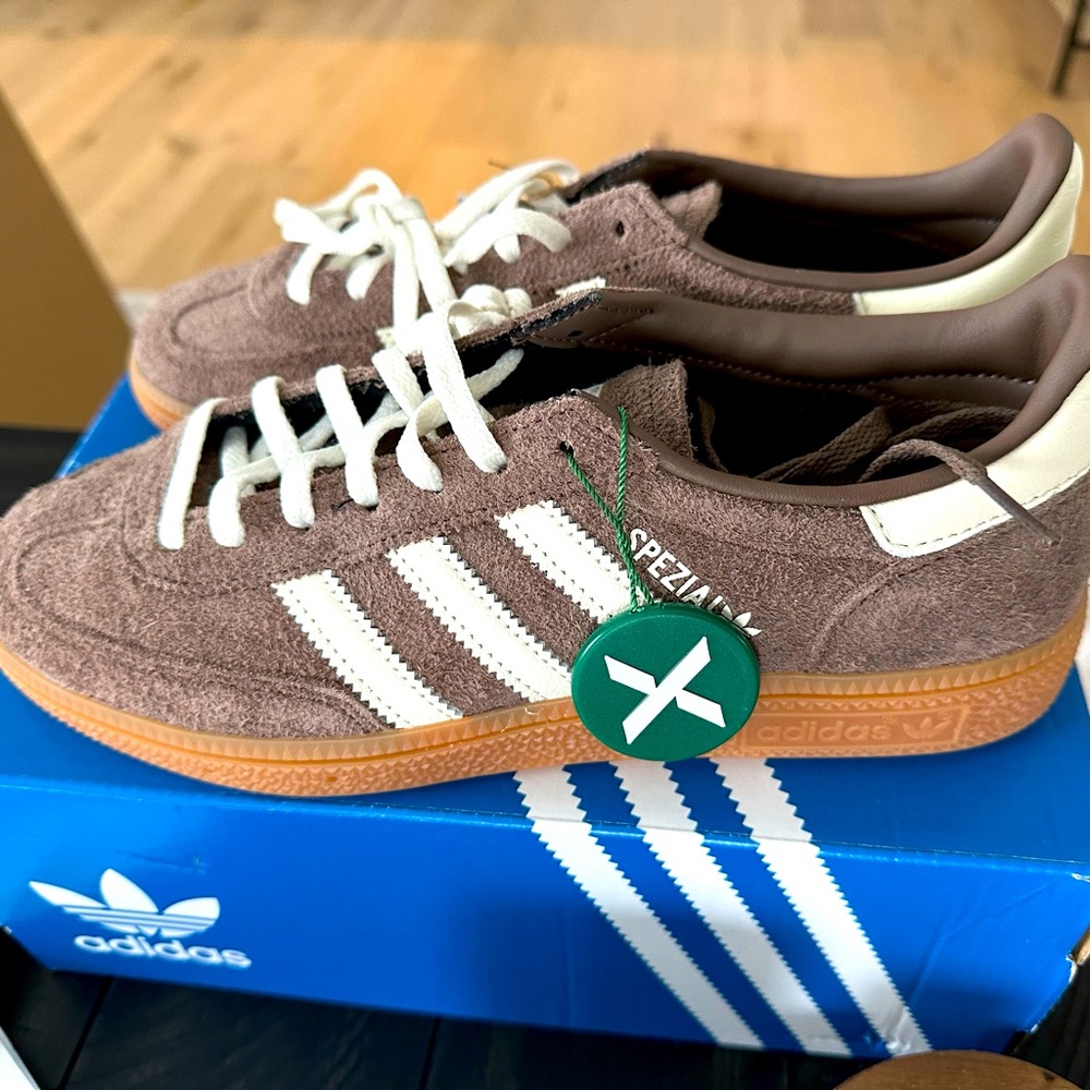 W NWT Adidas Handball Spezial Sneakers size US 7.5